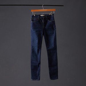 NWT 9" Mid-Rise Skinny Jeans in Orland Wash: TENCEL™ Denim Edition